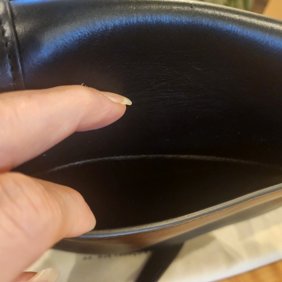 Balmain Black Leathet Crossbody Bag with Gold Accents And Bold Tassel - Picture 10 of 15